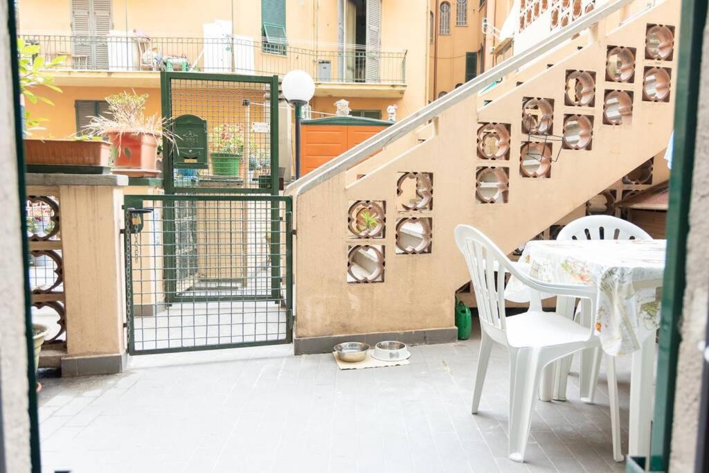 La Casa Di Nico. Appartamento Zona Centro Genoa Exterior photo